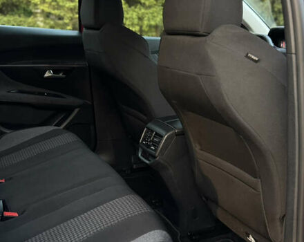 Красный Пежо 3008, объемом двигателя 1.5 л и пробегом 203 тыс. км за 21500 $, фото 29 на Automoto.ua