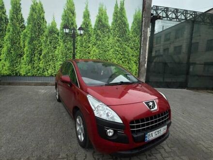 Красный Пежо 3008, объемом двигателя 1.6 л и пробегом 190 тыс. км за 7400 $, фото 1 на Automoto.ua