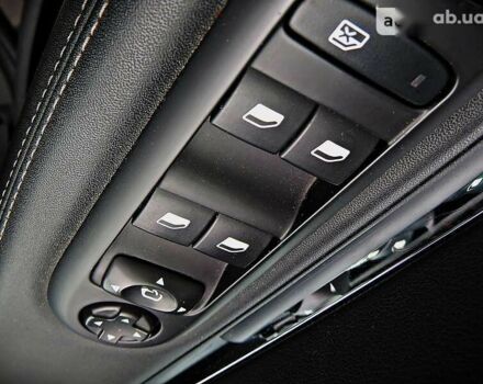 Пежо 3008, объемом двигателя 1.6 л и пробегом 112 тыс. км за 13400 $, фото 6 на Automoto.ua