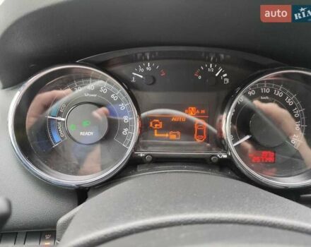 Пежо 3008, объемом двигателя 2 л и пробегом 258 тыс. км за 10254 $, фото 13 на Automoto.ua