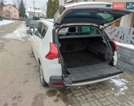 Пежо 3008, объемом двигателя 2 л и пробегом 258 тыс. км за 10254 $, фото 2 на Automoto.ua