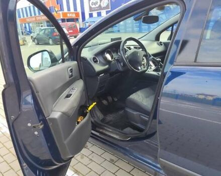 Пежо 3008, объемом двигателя 1.6 л и пробегом 255 тыс. км за 9000 $, фото 2 на Automoto.ua