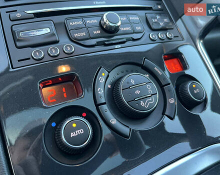 Пежо 3008, объемом двигателя 1.6 л и пробегом 249 тыс. км за 9800 $, фото 46 на Automoto.ua