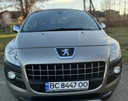 Пежо 3008, объемом двигателя 1.6 л и пробегом 249 тыс. км за 9800 $, фото 3 на Automoto.ua