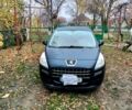 Пежо 3008, объемом двигателя 1.6 л и пробегом 185 тыс. км за 7500 $, фото 1 на Automoto.ua