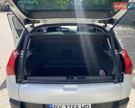 Пежо 3008, объемом двигателя 1.56 л и пробегом 155 тыс. км за 8900 $, фото 9 на Automoto.ua