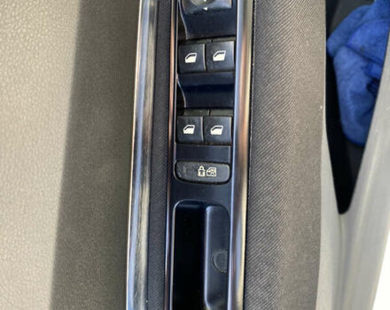 Пежо 3008, объемом двигателя 1.56 л и пробегом 155 тыс. км за 8900 $, фото 23 на Automoto.ua