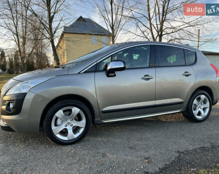 Пежо 3008, объемом двигателя 1.6 л и пробегом 249 тыс. км за 9800 $, фото 8 на Automoto.ua