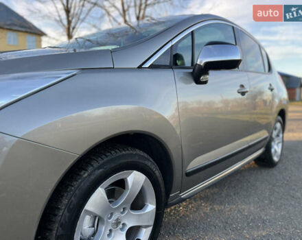 Пежо 3008, объемом двигателя 1.6 л и пробегом 249 тыс. км за 9800 $, фото 10 на Automoto.ua
