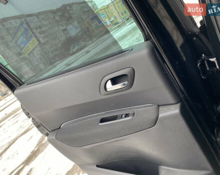 Пежо 3008, объемом двигателя 1.56 л и пробегом 208 тыс. км за 10500 $, фото 7 на Automoto.ua