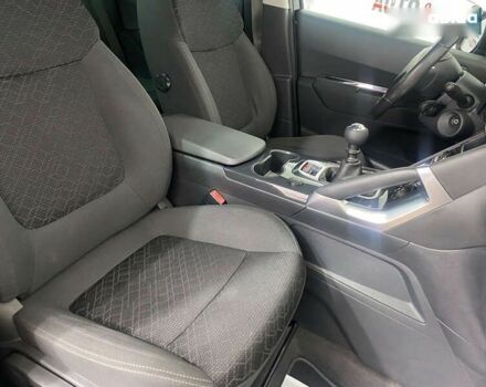 Пежо 3008, объемом двигателя 1.6 л и пробегом 214 тыс. км за 12450 $, фото 9 на Automoto.ua