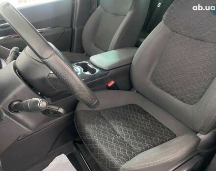 Пежо 3008, объемом двигателя 1.6 л и пробегом 214 тыс. км за 12450 $, фото 7 на Automoto.ua