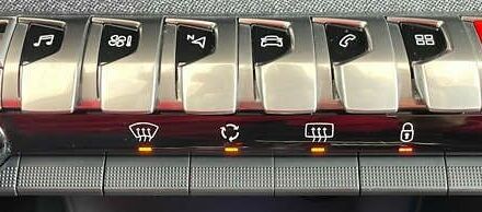 Пежо 3008, объемом двигателя 1.5 л и пробегом 195 тыс. км за 20950 $, фото 24 на Automoto.ua