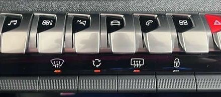 Пежо 3008, объемом двигателя 1.5 л и пробегом 161 тыс. км за 20950 $, фото 19 на Automoto.ua