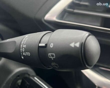 Пежо 3008, объемом двигателя 1.5 л и пробегом 189 тыс. км за 19450 $, фото 11 на Automoto.ua