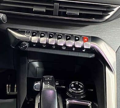 Пежо 3008, объемом двигателя 2 л и пробегом 175 тыс. км за 23350 $, фото 24 на Automoto.ua