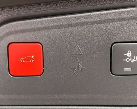 Пежо 3008, об'ємом двигуна 1.5 л та пробігом 173 тис. км за 21350 $, фото 5 на Automoto.ua