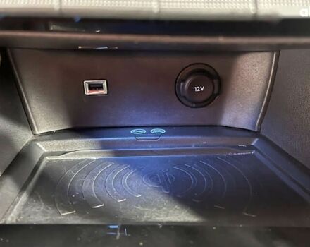 Пежо 3008, об'ємом двигуна 1.5 л та пробігом 168 тис. км за 21350 $, фото 24 на Automoto.ua