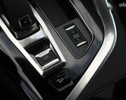 Пежо 3008, об'ємом двигуна 1.5 л та пробігом 10 тис. км за 27500 $, фото 18 на Automoto.ua