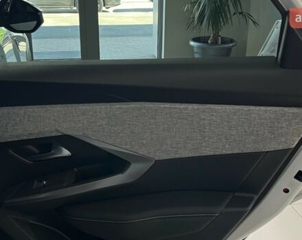 Пежо 3008, объемом двигателя 1.2 л и пробегом 0 тыс. км за 37051 $, фото 14 на Automoto.ua