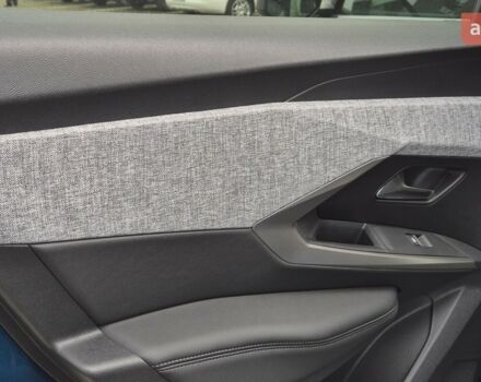 Пежо 3008, объемом двигателя 1.2 л и пробегом 0 тыс. км за 36777 $, фото 39 на Automoto.ua