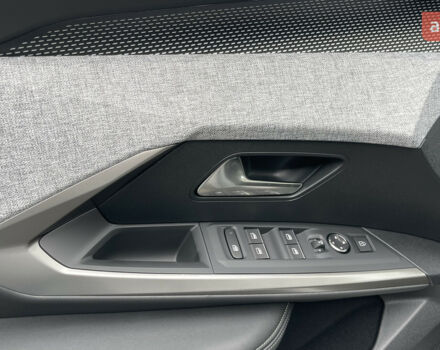 Пежо 3008, объемом двигателя 1.2 л и пробегом 0 тыс. км за 38482 $, фото 16 на Automoto.ua