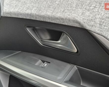 Пежо 3008, объемом двигателя 1.2 л и пробегом 0 тыс. км за 36777 $, фото 49 на Automoto.ua