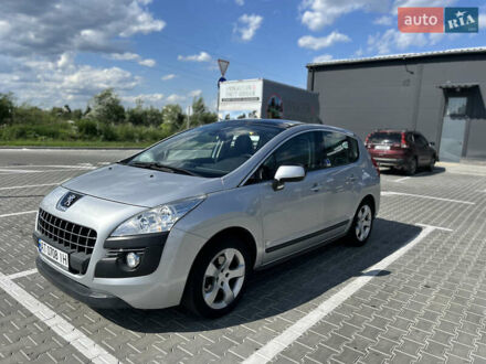Пежо 3008, объемом двигателя 1.6 л и пробегом 198 тыс. км за 10000 $, фото 1 на Automoto.ua
