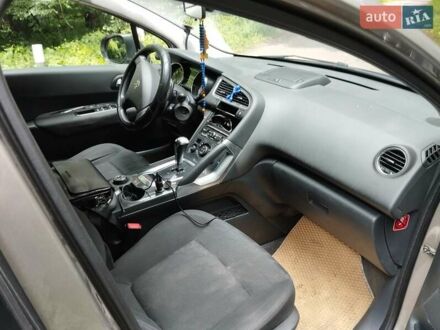 Пежо 3008 2013 в Львове на Automoto.ua Пежо 3008, объемом двигателя 1.6 л и пробегом 260 тыс. км за 11700 $, фото 1 на Automoto.ua