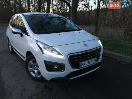 Пежо 3008 2014 в Ровно на Automoto.ua Пежо 3008, объемом двигателя 2 л и пробегом 151 тыс. км за 13300 $, фото 1 на Automoto.ua