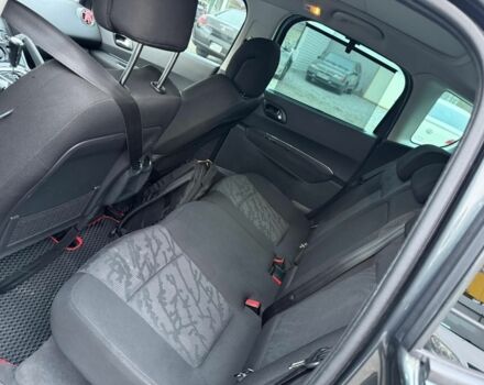 Сірий Пежо 3008, об'ємом двигуна 1.6 л та пробігом 245 тис. км за 5999 $, фото 7 на Automoto.ua