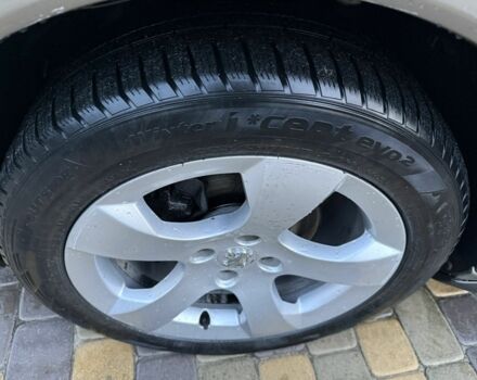 Серый Пежо 3008, объемом двигателя 1.6 л и пробегом 94 тыс. км за 8000 $, фото 8 на Automoto.ua