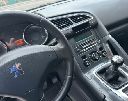 Серый Пежо 3008, объемом двигателя 1.6 л и пробегом 213 тыс. км за 6000 $, фото 19 на Automoto.ua