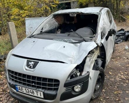 Пежо 3008 2010 в Каменское - Днепродзержинск на Automoto.ua Серый Пежо 3008, объемом двигателя 1.6 л и пробегом 200 тыс. км за 2500 $, фото 2 на Automoto.ua