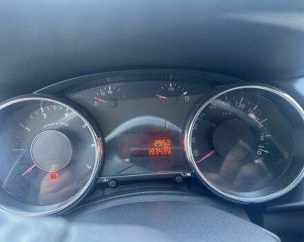 Сірий Пежо 3008, об'ємом двигуна 1.6 л та пробігом 192 тис. км за 10000 $, фото 7 на Automoto.ua