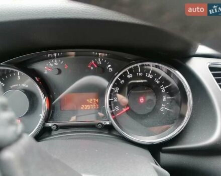 Серый Пежо 3008, объемом двигателя 1.6 л и пробегом 239 тыс. км за 8900 $, фото 6 на Automoto.ua