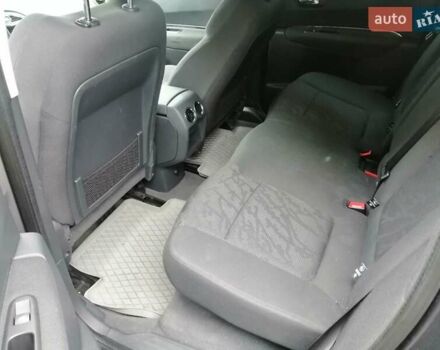 Серый Пежо 3008, объемом двигателя 1.6 л и пробегом 239 тыс. км за 8900 $, фото 5 на Automoto.ua