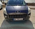 Серый Пежо 3008, объемом двигателя 1.6 л и пробегом 258 тыс. км за 7550 $, фото 1 на Automoto.ua