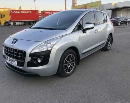 Серый Пежо 3008, объемом двигателя 1.6 л и пробегом 160 тыс. км за 8800 $, фото 1 на Automoto.ua