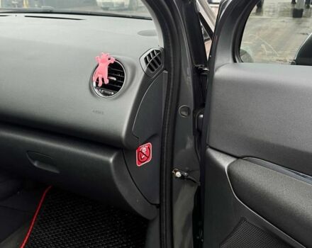 Серый Пежо 3008, объемом двигателя 0 л и пробегом 244 тыс. км за 6550 $, фото 17 на Automoto.ua