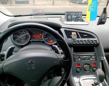 Серый Пежо 3008, объемом двигателя 1.6 л и пробегом 200 тыс. км за 9500 $, фото 4 на Automoto.ua