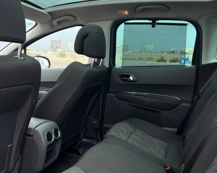 Серый Пежо 3008, объемом двигателя 1.6 л и пробегом 232 тыс. км за 6900 $, фото 20 на Automoto.ua