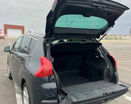 Серый Пежо 3008, объемом двигателя 1.6 л и пробегом 232 тыс. км за 6900 $, фото 2 на Automoto.ua