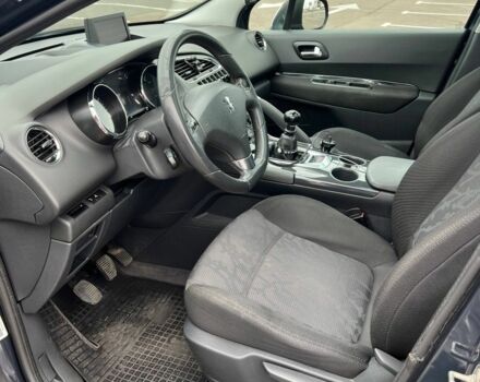 Серый Пежо 3008, объемом двигателя 1.6 л и пробегом 232 тыс. км за 6900 $, фото 9 на Automoto.ua