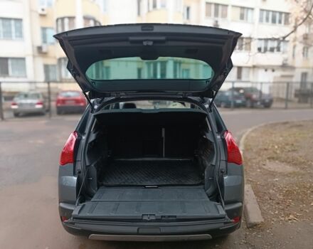 Серый Пежо 3008, объемом двигателя 1.6 л и пробегом 200 тыс. км за 9500 $, фото 7 на Automoto.ua