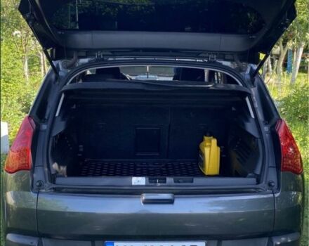 Серый Пежо 3008, объемом двигателя 1.6 л и пробегом 274 тыс. км за 10500 $, фото 5 на Automoto.ua