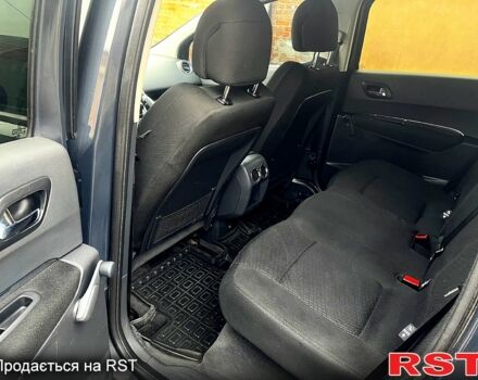 Серый Пежо 3008, объемом двигателя 1.6 л и пробегом 295 тыс. км за 6700 $, фото 9 на Automoto.ua