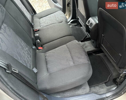 Серый Пежо 3008, объемом двигателя 1.6 л и пробегом 215 тыс. км за 6000 $, фото 13 на Automoto.ua