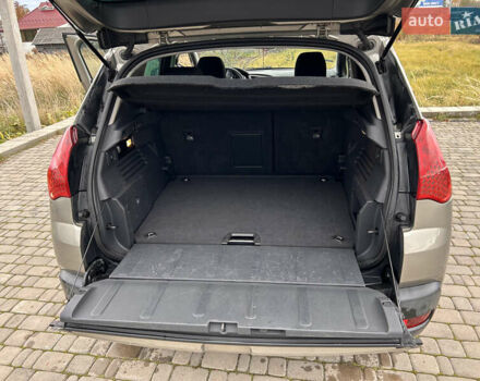 Серый Пежо 3008, объемом двигателя 1.56 л и пробегом 235 тыс. км за 7100 $, фото 16 на Automoto.ua