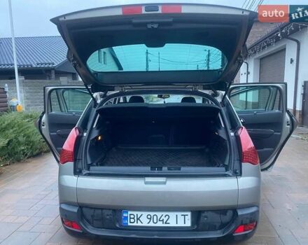 Сірий Пежо 3008, об'ємом двигуна 1.6 л та пробігом 245 тис. км за 6500 $, фото 8 на Automoto.ua